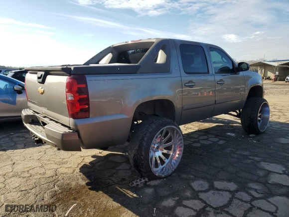 2007 Chevrolet Avalanche LS with VIN 3GNEC12057G113830, listed as a Copart auction lot 87705535 with 205,385 mi miles and Salvage Title. Bid and sale history available at carsss.com. Image 3.