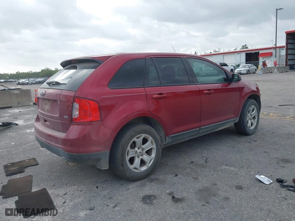 2014 Ford Edge SEL with VIN 2FMDK3JC2EBB35620, listed as a IAAI auction lot 41916822 with 68,824 mi miles. Bid and sale history available at carsss.com. Image 4.
