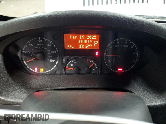 2019 Ram ProMaster Cargo with VIN 3C6URVHG7KE564848, listed as a Copart auction lot 47746845 with 123,181 mi miles and Clean Title. Bid and sale history available at DreamBid. Image 9.