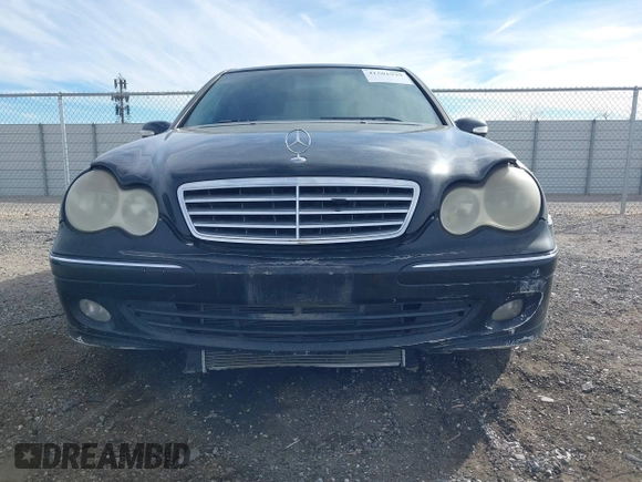 2006 Mercedes-Benz C 230 Sport с VIN WDBRF56HX6F733743, выставлен на аукционе IAAI как лот 41501939 с пробегом 259 187 миль миль и . История ставок и продаж доступна на DreamBid. Изображение 6.