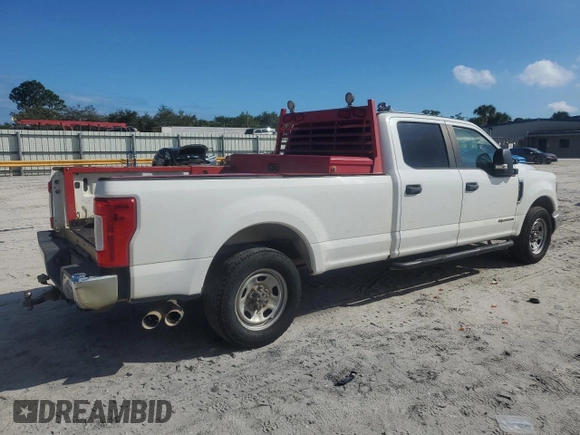 2018 Ford F-350 XL with VIN 1FT7W3AT3JEC82520, listed as a Copart auction lot 80489964 with 157,776 mi miles and Clean Title. Bid and sale history available at DreamBid. Image 3.