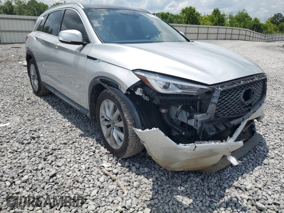 2020 Infiniti QX50 Luxe with VIN 3PCAJ5M14LF100495, listed as a Copart auction lot 60150975 with 33,729 mi miles and Non repairable. Bid and sale history available at DreamBid. Image 4.