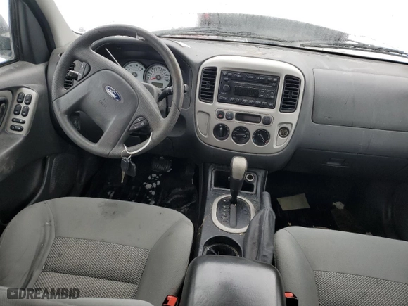 2007 Ford Escape XLT with VIN 1FMYU03107KB33508, listed as a Copart auction lot 44764355 with 153,403 mi miles and Salvage Title. Bid and sale history available at carsss.com. Image 8.
