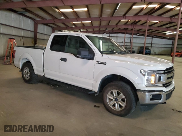 2018 Ford F-150 XL z VIN 1FTEX1EBXJKF62172, wystawiony jako Copart lot #61038035 z przebiegiem 153 069 mil mil oraz Czysty tytuł • Clean title. Historia ofert i sprzedaży dostępna na DreamBid. Obrazek 4.