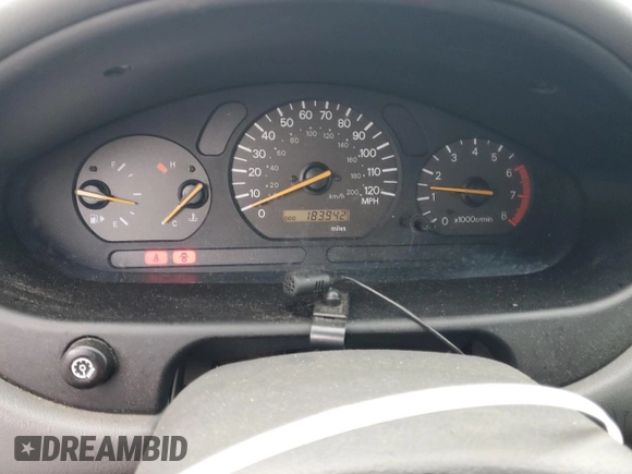 2001 Mitsubishi Galant ES z VIN 4A3AA46G31E134550, wystawiony jako Copart lot #42327585 z przebiegiem 183 942 mil mil oraz Szkoda całkowita • Salvage title. Historia ofert i sprzedaży dostępna na DreamBid. Obrazek 9.