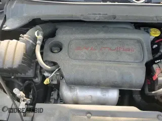 2020 Jeep Compass Altitude with VIN 3C4NJDBB5LT245408, listed as a Copart auction lot 60828615 with 54,685 mi miles and Salvage title. Bid and sale history available at DreamBid. Image 17.