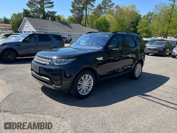 2017 Land Rover Discovery HSE with VIN SALRRBBV7HA016051, listed as a Copart auction lot 56985535 with 138,244 mi miles and Clean Title. Bid and sale history available at DreamBid. Image 2.