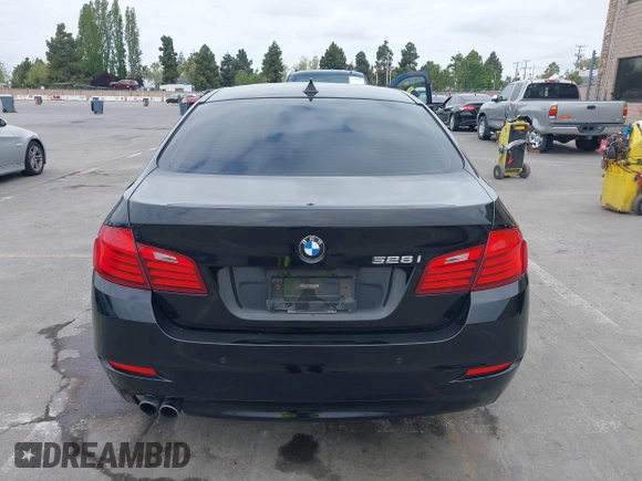 2016 BMW 5 Series 528i with VIN WBA5A5C50GD527995, listed as a IAAI auction lot 42110252 with 78,580 mi miles. Bid and sale history available at carsss.com. Image 17.