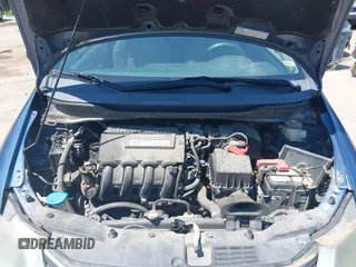 2010 Honda Insight LX with VIN JHMZE2H56AS013649, listed as a IAAI auction lot 42646690 with 5,593 mi miles and . Bid and sale history available at DreamBid. Image 10.