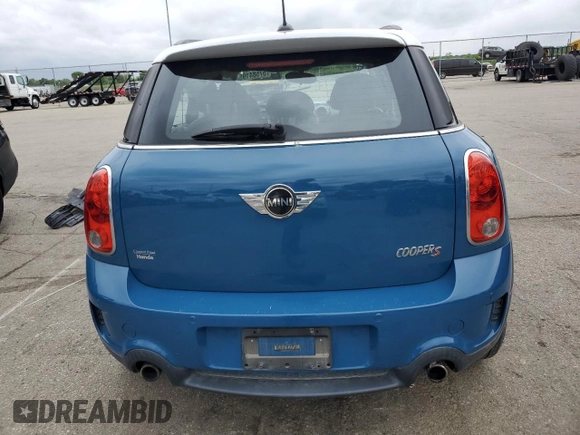 2012 MINI Countryman S with VIN WMWZC3C57CWL86423, listed as a Copart auction lot 57584195 with 102,184 mi miles and Salvage title. Bid and sale history available at DreamBid. Image 6.