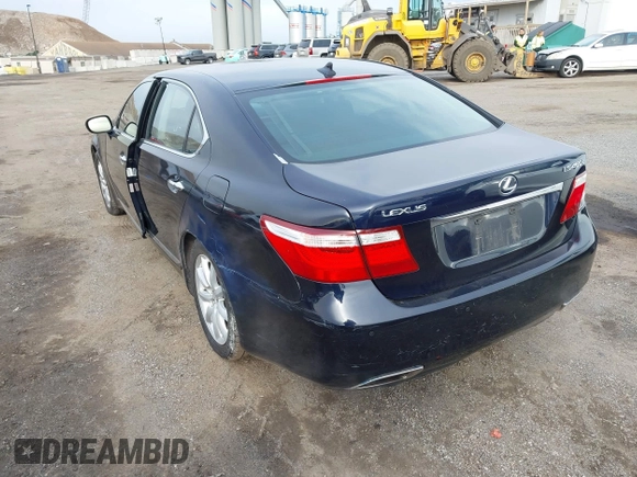2008 Lexus LS LWB with VIN JTHGL46F785021269, listed as a IAAI auction lot 41882714 with 123,534 mi miles. Bid and sale history available at carsss.com. Image 3.