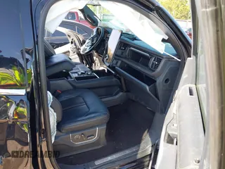 2023 Ford Expedition Max Platinum with VIN 1FMJK1M89PEA39845, listed as a IAAI auction lot 42071231 with Not provided miles and . Bid and sale history available at DreamBid. Image 5.