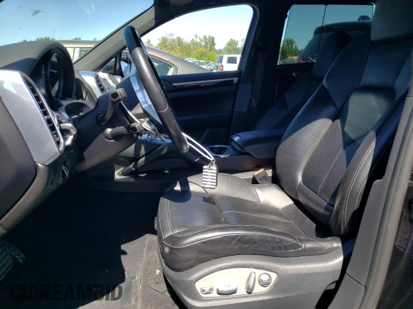 2017 Porsche Cayenne S E-Hybrid with VIN WP1AE2A22HLA68634, listed as a Copart auction lot 63874754 with 44,787 mi miles and Salvage title. Bid and sale history available at DreamBid. Image 7.