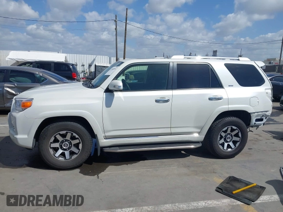 2013 Toyota 4Runner SR5 with VIN JTEZU5JR0D5058328, listed as a IAAI auction lot 41948095 with 195,332 mi miles and . Bid and sale history available at DreamBid. Image 15.