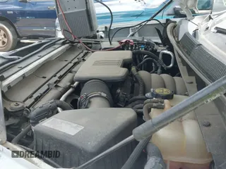 2020 Chevrolet Silverado 1500 LT z VIN 1GCUYDED6LZ204024, wystawiony jako IAAI lot #42238848 z przebiegiem 153 855 mil mil oraz . Historia ofert i sprzedaży dostępna na DreamBid. Obrazek 19.