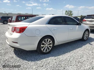2015 Chevrolet Malibu LTZ with VIN 1G11F5SL7FF213548, listed as a Copart auction lot 50828735 with 112,300 mi miles and Salvage Title. Bid and sale history available at carsss.com. Image 3.