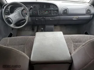1998 Dodge Ram 1500 with VIN 3B7HF13Y9WG184111, listed as a Copart auction lot 88115755 with 118,011 mi miles and Salvage Title. Bid and sale history available at carsss.com. Image 8.