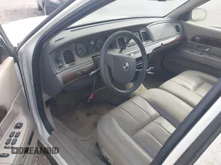 2006 Mercury Grand Marquis LS Premium z VIN 2MEFM75V96X649641, wystawiony jako IAAI lot #42315126 z przebiegiem 144 173 mil mil oraz . Historia ofert i sprzedaży dostępna na DreamBid. Obrazek 12.