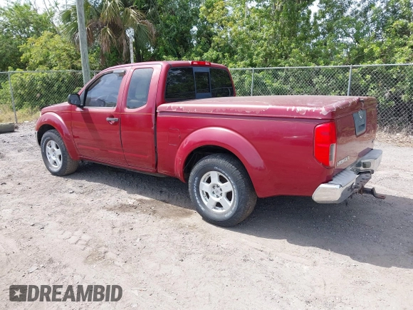 2007 Nissan Frontier SE z VIN 1N6AD06U67C426610, wystawiony jako IAAI lot #42088745 z przebiegiem 214 394 mil mil oraz . Historia ofert i sprzedaży dostępna na DreamBid. Obrazek 3.