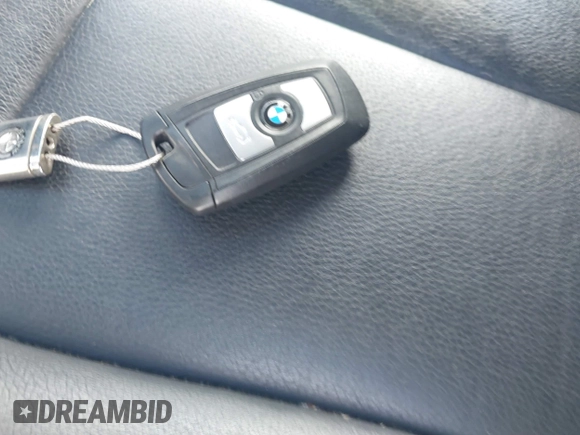 2013 BMW 3 Series 328i xDrive with VIN WBA3B5G54DNS00178, listed as a IAAI auction lot 40471342 with 68,209 mi miles and . Bid and sale history available at DreamBid. Image 11.