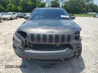 2019 Jeep Cherokee Trailhawk с VIN 1C4PJMBX5KD278692, выставлен на аукционе Copart как лот 56912285 с пробегом 110 964 миль миль и Списание • Salvage title. История ставок и продаж доступна на DreamBid. Изображение 5.