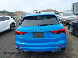 2020 Audi Q3 S line Premium z VIN WA1DECF39L1013425, wystawiony jako IAAI lot #41851042 z przebiegiem 57 901 mil mil oraz . Historia ofert i sprzedaży dostępna na DreamBid. Obrazek 16.