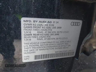 2024 Audi Q3 S line Premium z VIN WA1DECF35R1095131, wystawiony jako IAAI lot #42313681 z przebiegiem 31 510 mil mil oraz . Historia ofert i sprzedaży dostępna na DreamBid. Obrazek 9.