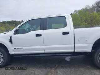 2022 Ford F-250 XL z VIN 1FT7W2BT3NEC98831, wystawiony jako IAAI lot #41851281 z przebiegiem 24 876 mil mil oraz . Historia ofert i sprzedaży dostępna na DreamBid. Obrazek 14.