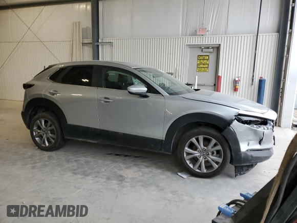 2021 Mazda CX-30 Preferred with VIN 3MVDMBCL5MM271404, listed as a Copart auction lot 51482485 with 16,175 mi miles and Salvage Title. Bid and sale history available at DreamBid. Image 4.