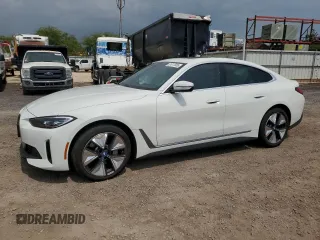 2022 BMW i4 eDrive40 z VIN WBY73AW00NFN10516, wystawiony jako Copart lot #60756245 z przebiegiem 16 192 mil mil oraz Szkoda całkowita • Salvage title. Historia ofert i sprzedaży dostępna na DreamBid. Obrazek 1.