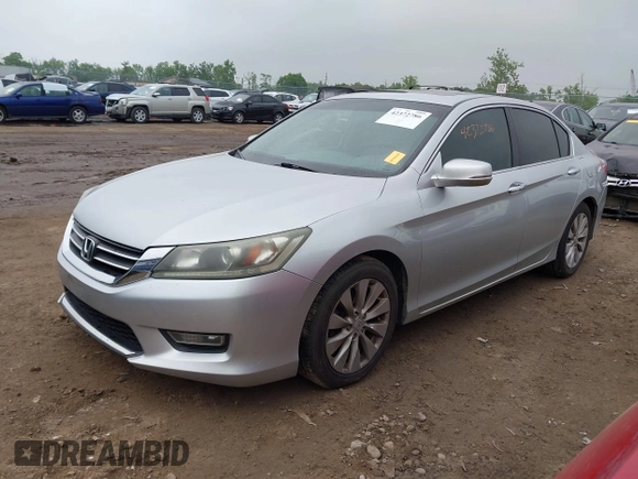 2013 Honda Accord EX с VIN 1HGCR2F78DA032621, выставлен на аукционе IAAI как лот 42372786 с пробегом 260 396 миль миль и . История ставок и продаж доступна на DreamBid. Изображение 17.