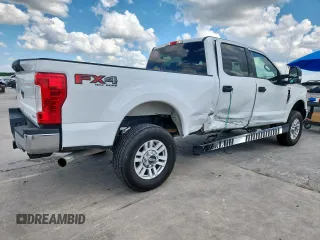 2018 Ford F-250 XL z VIN 1FT7W2B64JEC61730, wystawiony jako Copart lot #61922135 z przebiegiem 176 035 mil mil oraz Szkoda całkowita • Salvage title. Historia ofert i sprzedaży dostępna na DreamBid. Obrazek 3.
