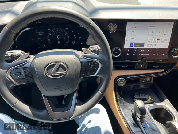 2022 Lexus NX 250 с VIN 2T2ADCAZ4NC001183, выставлен на аукционе Copart как лот 58992635 с пробегом 14 038 миль миль и Чистый • Clean title. История ставок и продаж доступна на DreamBid. Изображение 7.