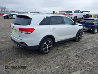 2017 Kia Sorento EX with VIN 5XYPH4A13HG294599, listed as a IAAI auction lot 41207089 with 41,642 mi miles and . Bid and sale history available at DreamBid. Image 4.