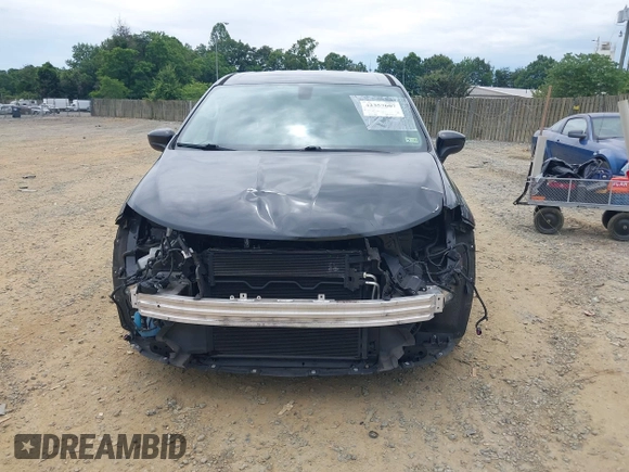 2017 Chrysler Pacifica Touring with VIN 2C4RC1DG8HR502333, listed as a IAAI auction lot 42357607 with 105,266 mi miles and . Bid and sale history available at DreamBid. Image 12.