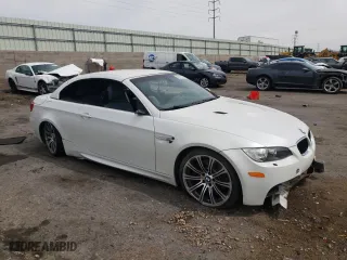 2011 BMW M3 with VIN WBSDX9C59BE784055, listed as a Copart auction lot 58163264 with 0 mi miles and Salvage Title. Bid and sale history available at carsss.com. Image 4.