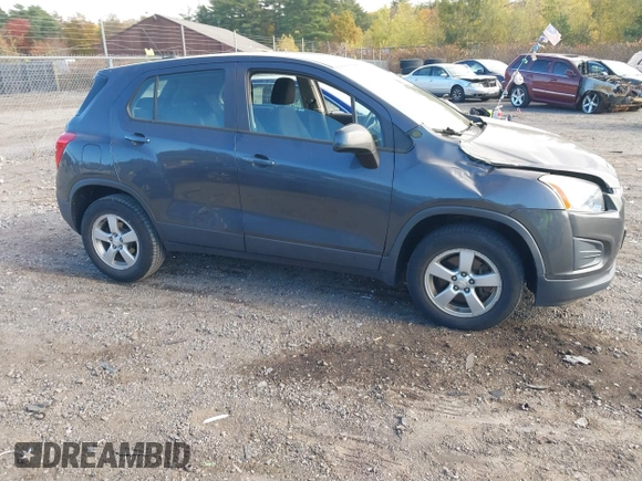 2016 Chevrolet Trax LS with VIN 3GNCJNSB3GL224437, listed as a IAAI auction lot 40637048 with 74,457 mi miles. Bid and sale history available at carsss.com. Image 13.