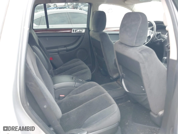 2005 Chrysler Pacifica Touring with VIN 2C4GM68405R387398, listed as a IAAI auction lot 41998927 with 163,247 mi miles. Bid and sale history available at carsss.com. Image 8.