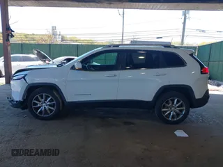 2018 Jeep Cherokee Limited z VIN 1C4PJMDB9JD549981, wystawiony jako IAAI lot #42157930 z przebiegiem 107 931 mil mil oraz . Historia ofert i sprzedaży dostępna na DreamBid. Obrazek 14.