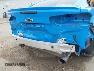 2023 Chevrolet Camaro 1LT с VIN 1G1FB1RX0P0135721, выставлен на аукционе IAAI как лот 42047575 с пробегом 16 443 миль миль и . История ставок и продаж доступна на DreamBid. Изображение 18.