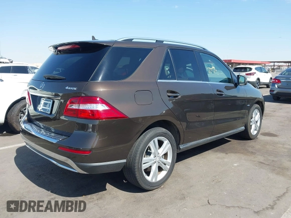 2012 Mercedes-Benz M 350 with VIN 4JGDA5HB6CA002203, listed as a IAAI auction lot 42587288 with 98,738 mi miles and . Bid and sale history available at DreamBid. Image 4.