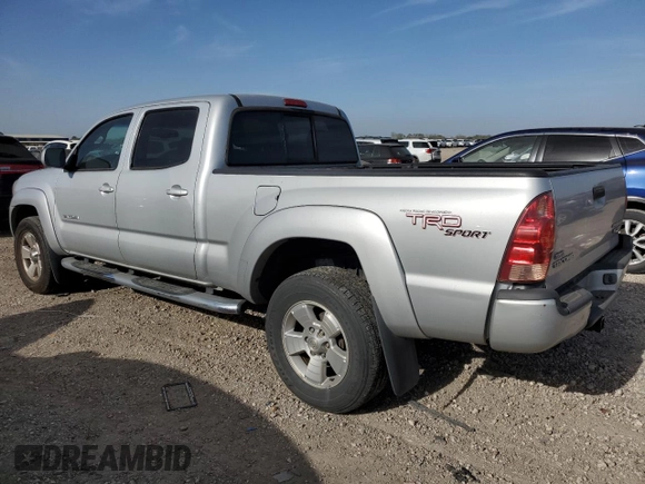 2005 Toyota Tacoma PreRunner with VIN 3TMKU72N65M003911, listed as a Copart auction lot 49546495 with 281,611 mi miles and Salvage title. Bid and sale history available at DreamBid. Image 2.