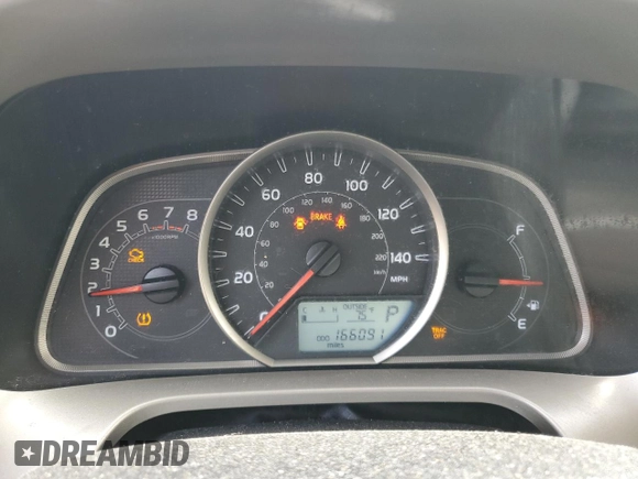 2013 Toyota RAV4 XLE с VIN JTMWFREV3DD018623, выставлен на аукционе Copart как лот 60452355 с пробегом 166 091 миль миль и Списание • Salvage title. История ставок и продаж доступна на DreamBid. Изображение 9.