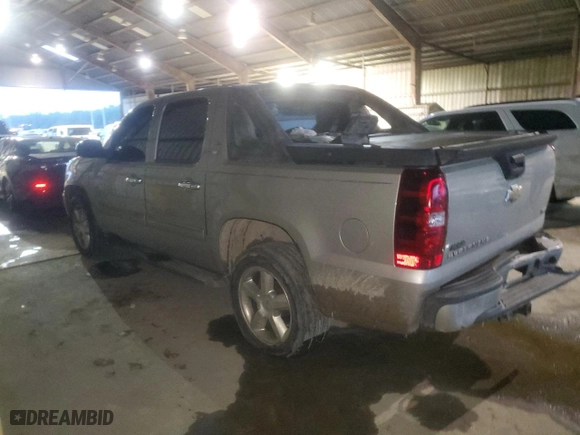 2009 Chevrolet Avalanche LT w/2LT with VIN 3GNEC22039G248152, listed as a Copart auction lot 78653324 with 220,093 mi miles and Salvage Title. Bid and sale history available at carsss.com. Image 2.