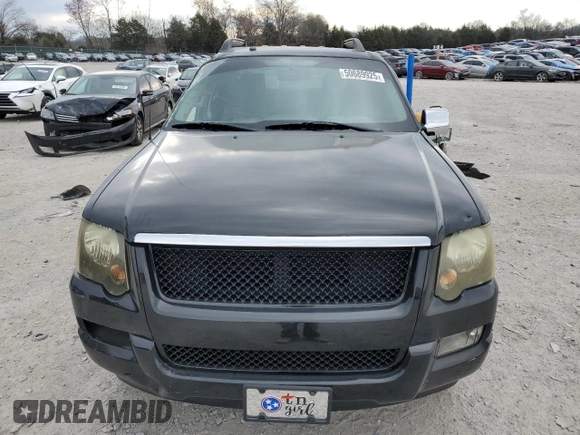 2007 Ford Explorer Sport Trac Limited z VIN 1FMEU33887UA00839, wystawiony jako Copart lot #50689925 z przebiegiem 86 678 mil mil oraz Szkoda całkowita • Salvage title. Historia ofert i sprzedaży dostępna na DreamBid. Obrazek 5.
