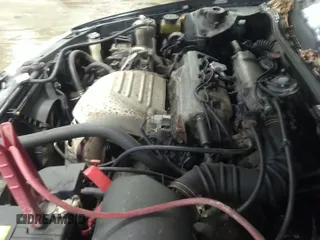 2001 Toyota Camry CE z VIN 4T1BG22K21U781964, wystawiony jako IAAI lot #35629457 z przebiegiem 171 488 mil mil oraz . Historia ofert i sprzedaży dostępna na DreamBid. Obrazek 12.