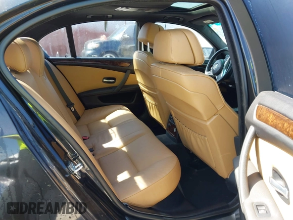 2008 BMW 5 Series 535i with VIN WBANW135X8CZ75341, listed as a IAAI auction lot 41982819 with 164,207 mi miles and . Bid and sale history available at carsss.com. Image 8.