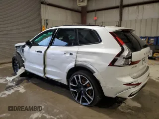 2023 Volvo XC60 Ultimate Dark Theme с VIN YV4062RX5P1268215, выставлен на аукционе Copart как лот 87849245 с пробегом 32 748 миль миль и Списание • Salvage title. История ставок и продаж доступна на DreamBid. Изображение 2.