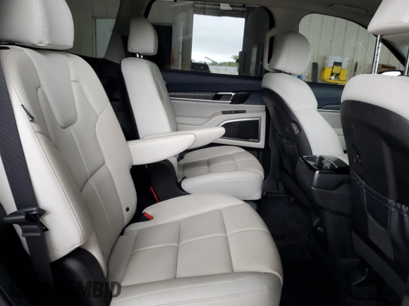 2023 Kia Telluride EX with VIN 5XYP34GC7PG353420, listed as a Copart auction lot 41906525 with 15,180 mi miles and Salvage title. Bid and sale history available at DreamBid. Image 11.
