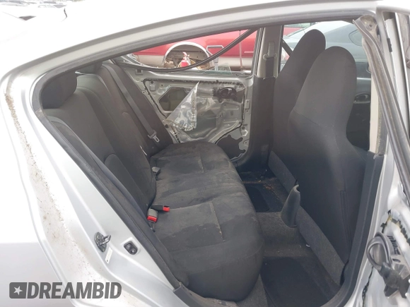 2015 Nissan Versa SV with VIN 3N1CN7AP8FL910822, listed as a IAAI auction lot 41764264 with 101,382 mi miles. Bid and sale history available at carsss.com. Image 8.